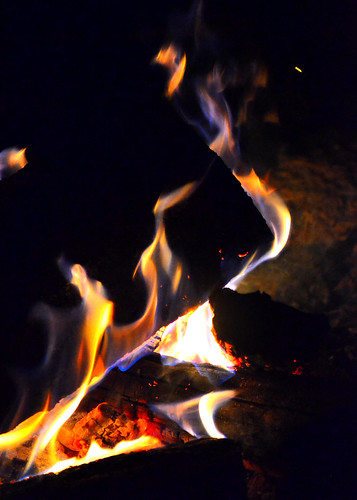campfire moon new katuah mountains event guests celebration potlach firetender evening sunset night