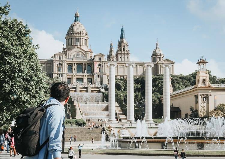 how to visit Barcelona on a Budget