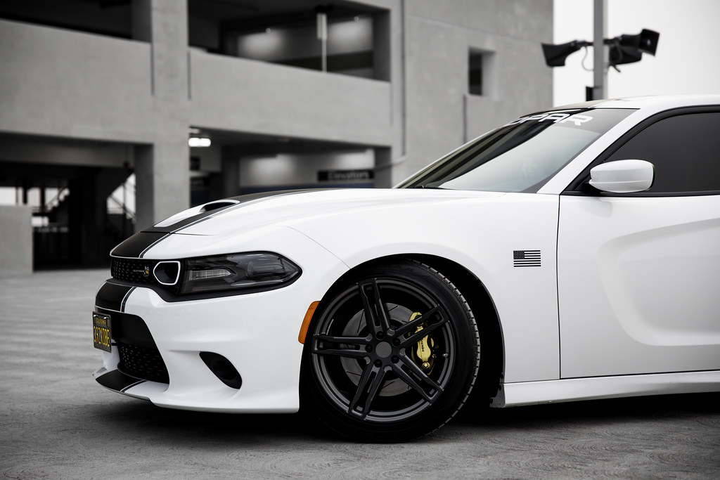 dodge-charger-392-scat-pack-wheels-tsw-mechanica-rotary-forged-wheels-05