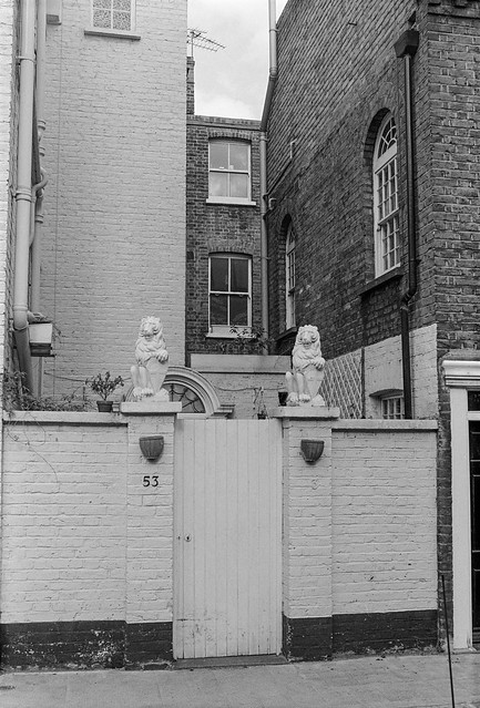 Bury Walk, Chelsea, Kensington & Chelsea, 1988 88-4r-34-positive_2400