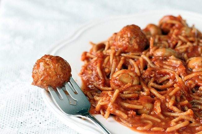 Healthy Crock Pot Spaghetti & Meatballs
