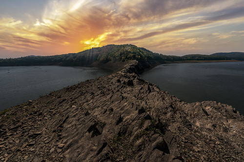 reservoir lake hammerbergspitze edersee sunset