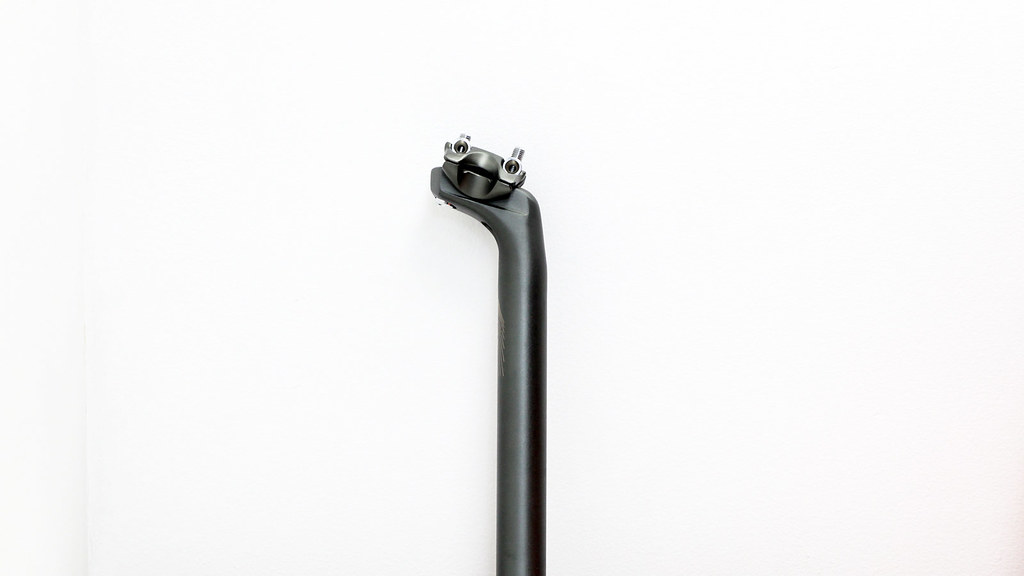 Sim Works by NITTO / Froggy Stealth Seatpost シムワークス by 日東