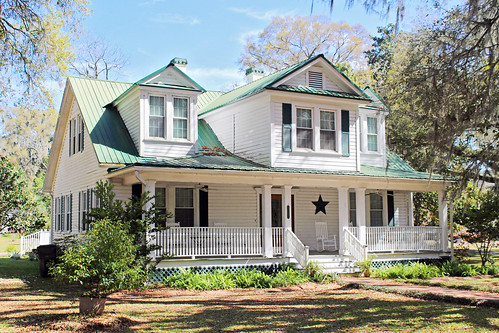 house architecture florida porch historical residence dormers reddick