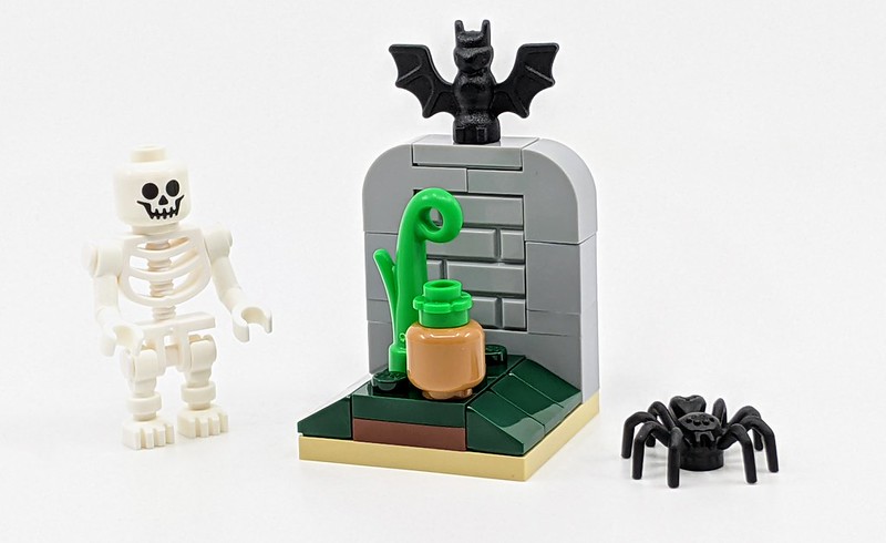 LEGO Halloween Ideas Book Review