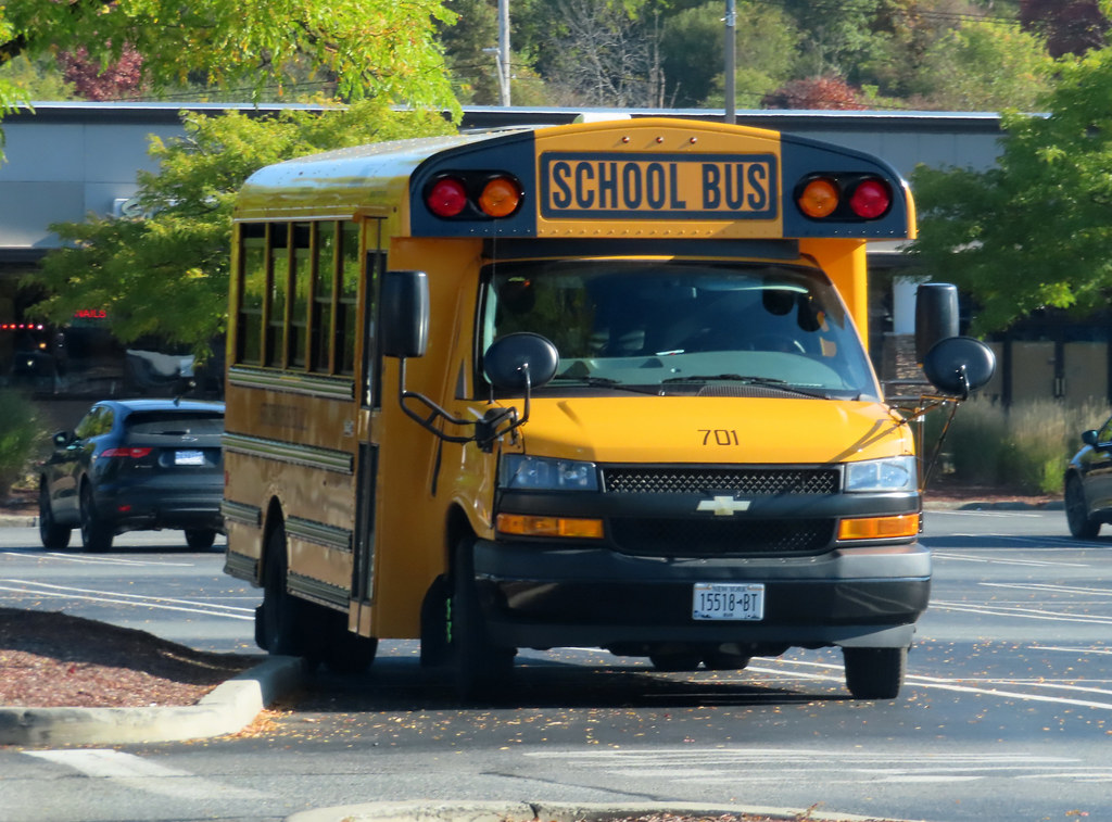 Student Bus Co #701 | HV Photos | Flickr