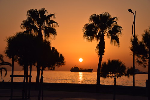 cyprus dawn limassol sea morning morningwalk seaside sun sunrise walk κυπροσ λεμεσόσ ανατολήήλιου dust dustyday