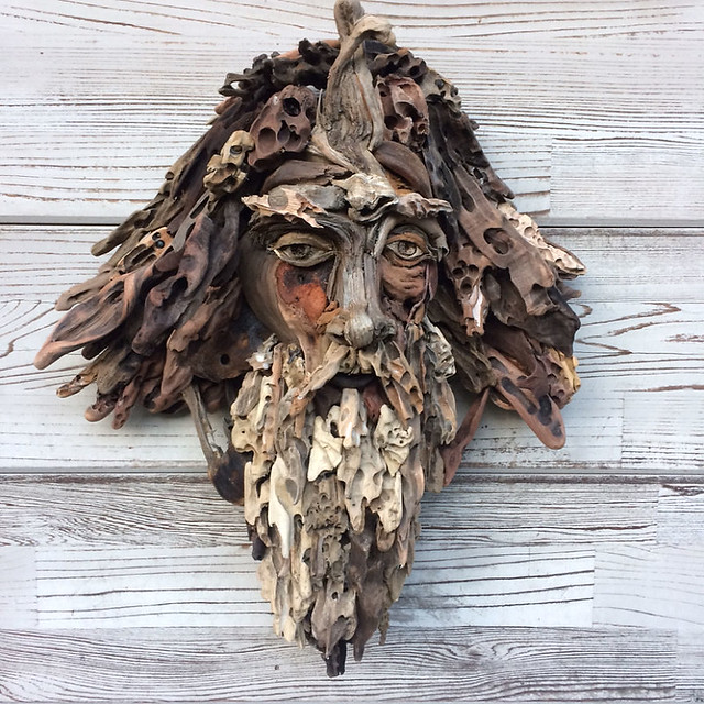 Quirky Faces Creative Driftwood Sculpture