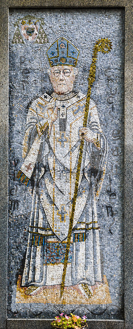 Mosaic in the St.  Barabara graveyard, Prinsesselaan, Utrecht