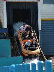 Photo 7 of 11 in the Drayton Manor (21st Apr 2010) gallery