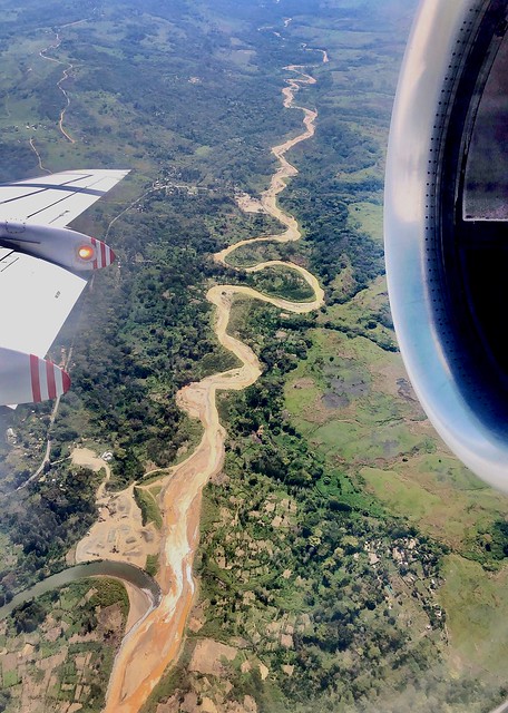 A first glimpse on Papua New Guinea