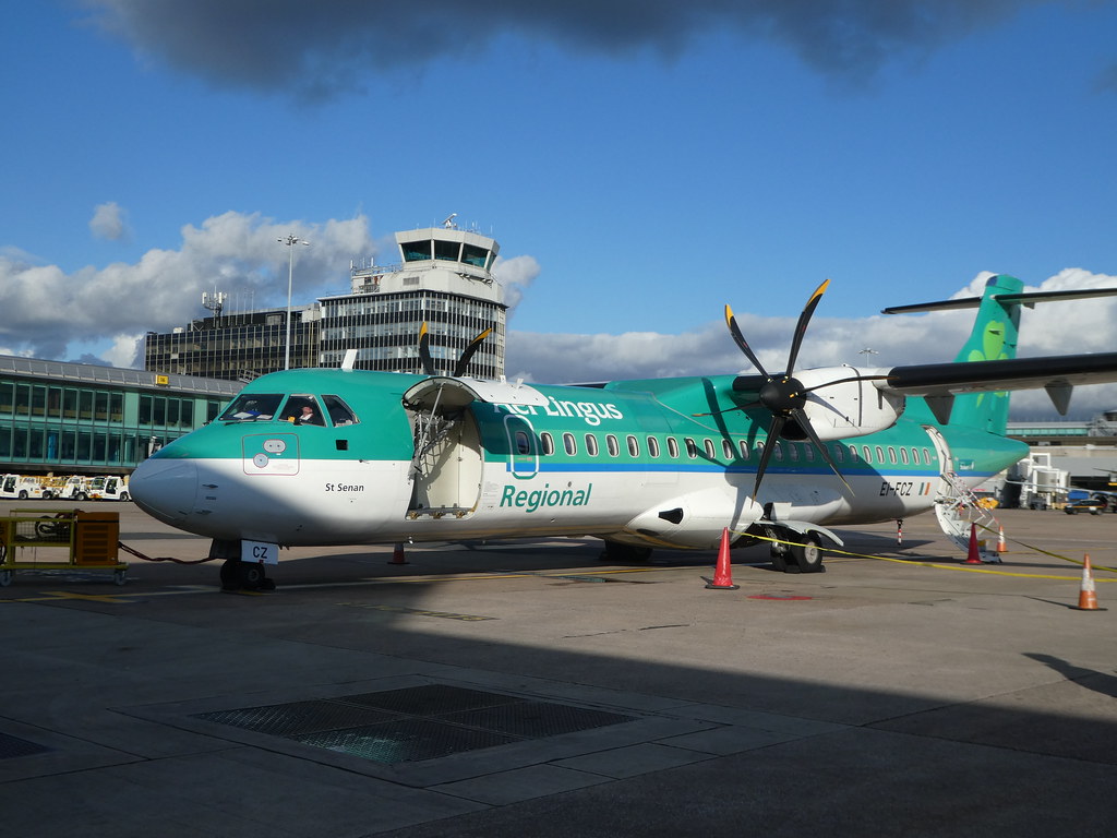Aer Lingus ATR 72 at Manchester Airport