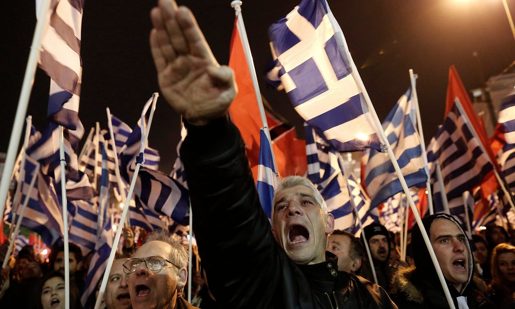 曾是希臘第三大黨的極右翼政黨金色黎明被雅典法院判決為犯罪組織。（圖片來源：Yannis Kolesidis/AP）