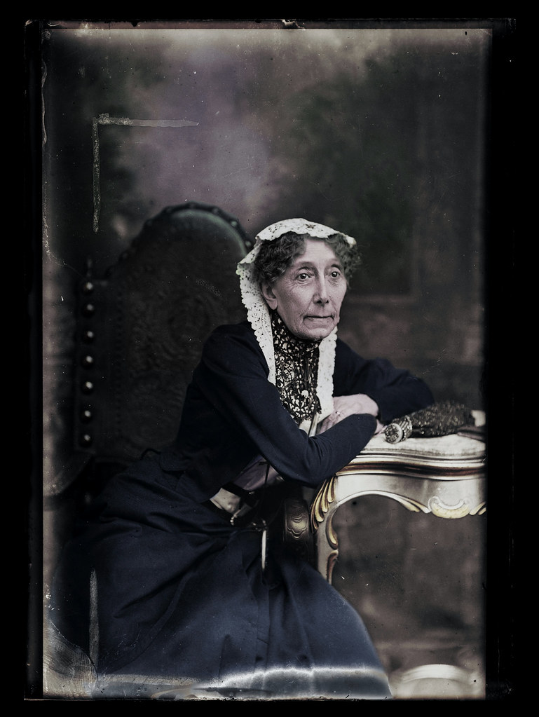 Elderly woman 1910-1930