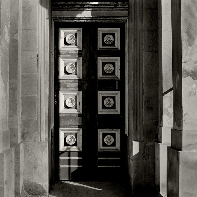 old bank door King St Stirling Hasselblad 500CM Ilford HP5