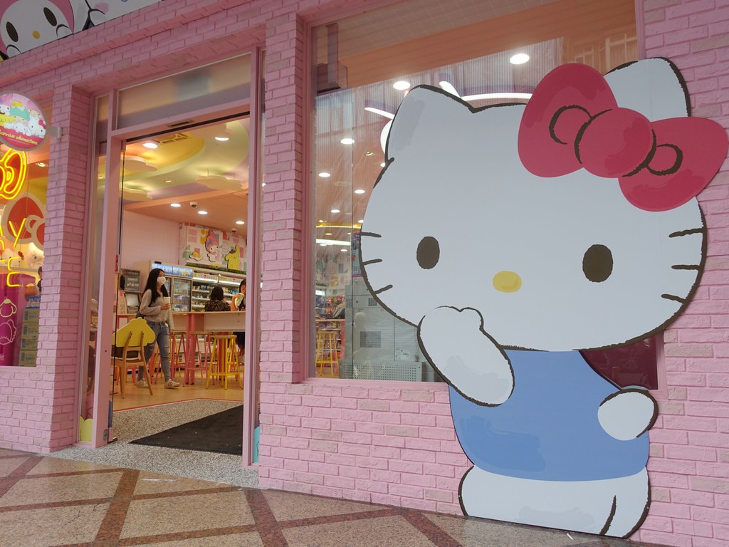 Hello Kitty 7-11 (3)