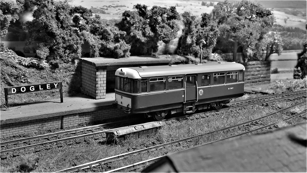 Railcar at Dogley Halt.