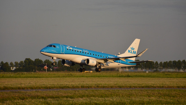 Embraer 170-200STD - KLM Cityhopper