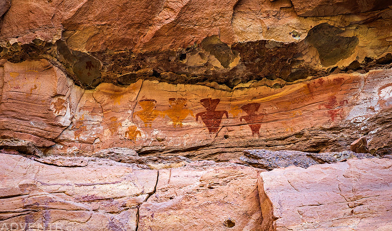 Alcove Pictographs