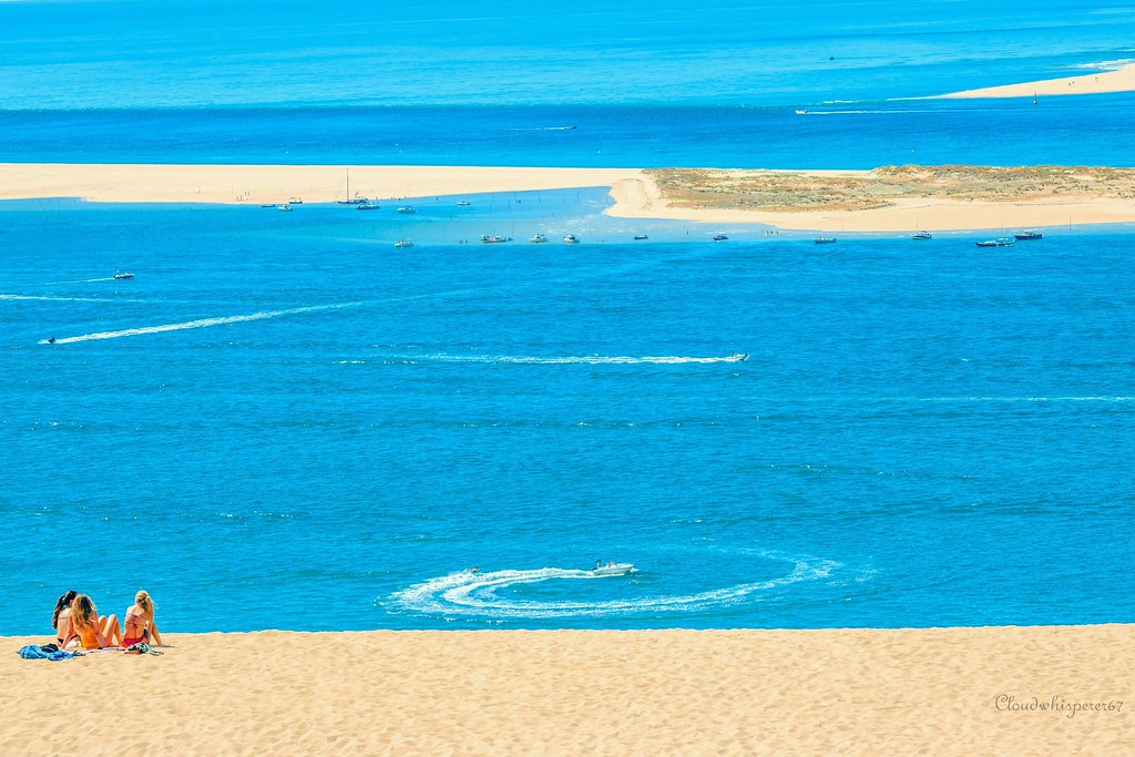 White Sand & Turquoise Ocean