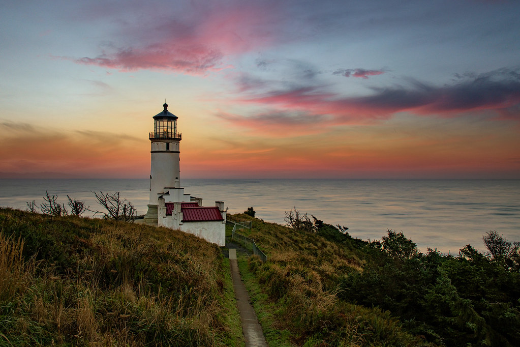 North Head Lighthouse at sunrise