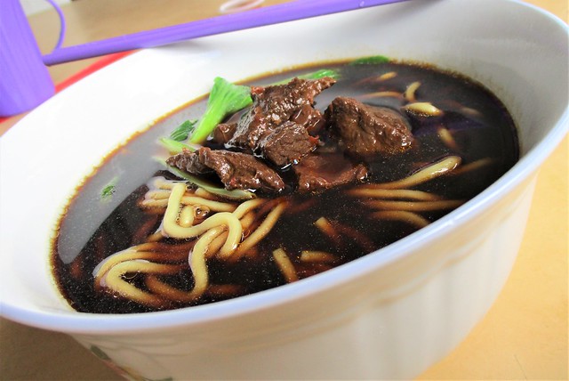 Mei Le beef noodles