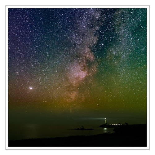 Starry Night at Pigeon Point by JohnKuriyan, Milky Way at Pigeon Point Light Station, Año Nuevo, California
(1 of 2)

24-image stack with Starry 