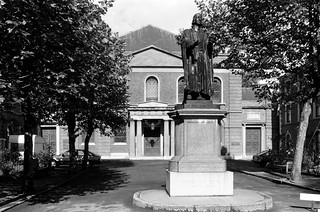Wesley statue, Wesley's Chapel, City Rd, Islington, 1988 88-6a-64-positive_2400