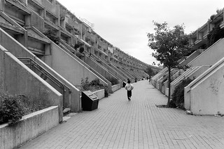 Langtry Walk, South Hampstead, Camden, 1988 88-6d-54-positive_2400