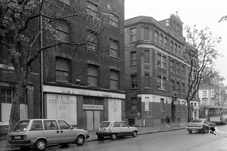 Tumonte House, Tooley Hotel, Tooley St, Southwark, 1988 88-6b-62-positive_2400