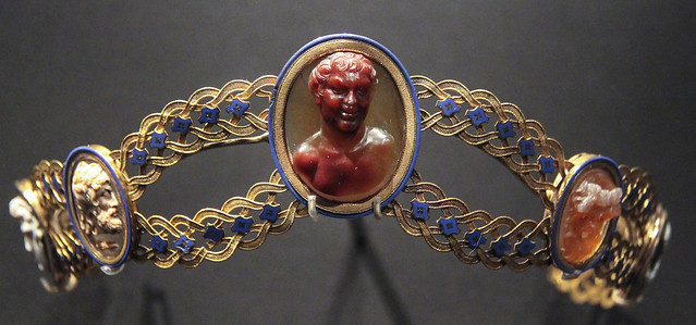 Diadem with five cameos of Medusa, Zeus, Pan,Dionysus and Mother Earth, France, Paris, about 1808, made by Jacques-Ambroise Oliveras, cameos possibly carved in Italy