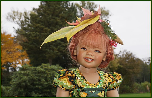 Unser Sonnenschein ... by Kindergartenkinder 2018, Wenn im Park die Blätter fallen ...
Wir wünschen Euch, eine schöne Woche,
haltet Abstand, seid achts