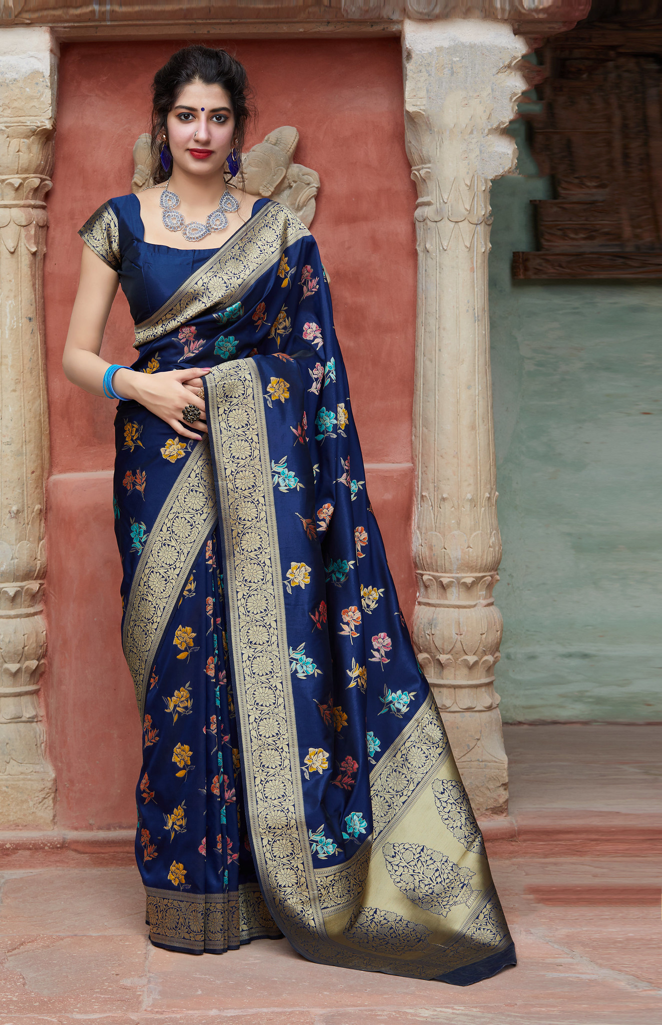 Latest Banarasi Saree Designs | Banarasi Silk Saree at Cheap Rate
