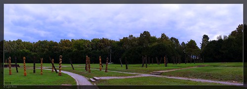 outdoor outside baranya megye nemzeti emlékhely national memorial mohács autumn green blue cloudy sky kopjafák history