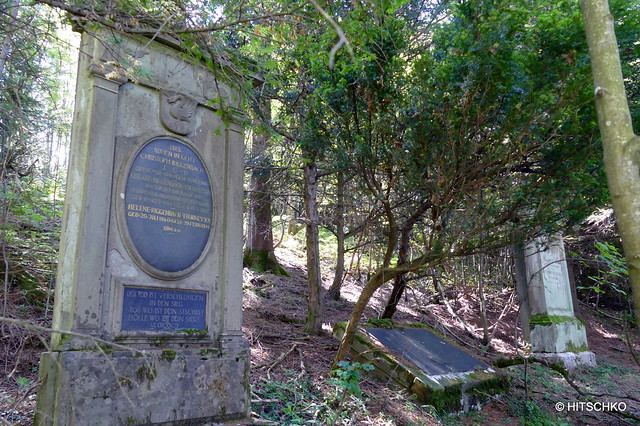 Twärengraben - Der alte Friedhof im Wald