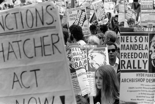 Free Nelson Mandela - Birthday March and Rally - London 1988 88-7i-43