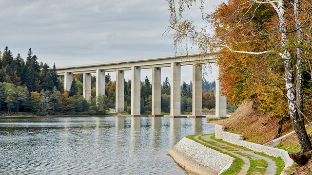 Fužine: most Bajer na jezeru Bajer