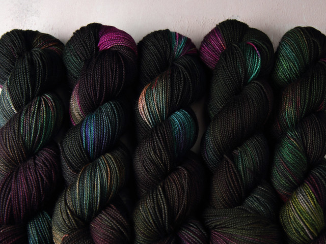 Favourite Sock – pure merino 4 ply/sock superwash wool hand dyed yarn 100g – ‘Nebula’