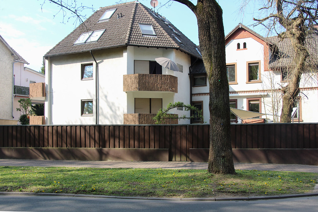 Ortsbild, Frankfurt-Schwanheim 202