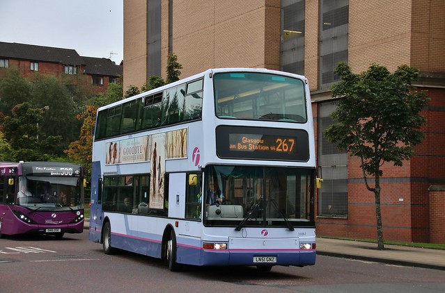 First Glasgow LN51 GNZ (33097) | Route 267 | Killermont St (Buchanan Bus Station), City Centre