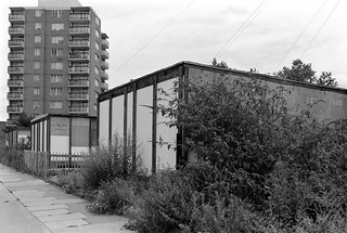 Flats, GLC, Temporary Housing, Brabazon St, Poplar, Tower Hamlets, 1988 88-7s-53-positive_2400