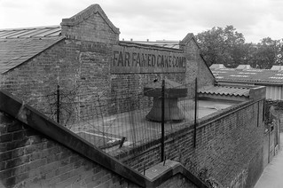 Farfamed Cake Company, Fawe St, Footbridge, Poplar, Tower Hamlets, 1988 88-7t-16-positive_2400