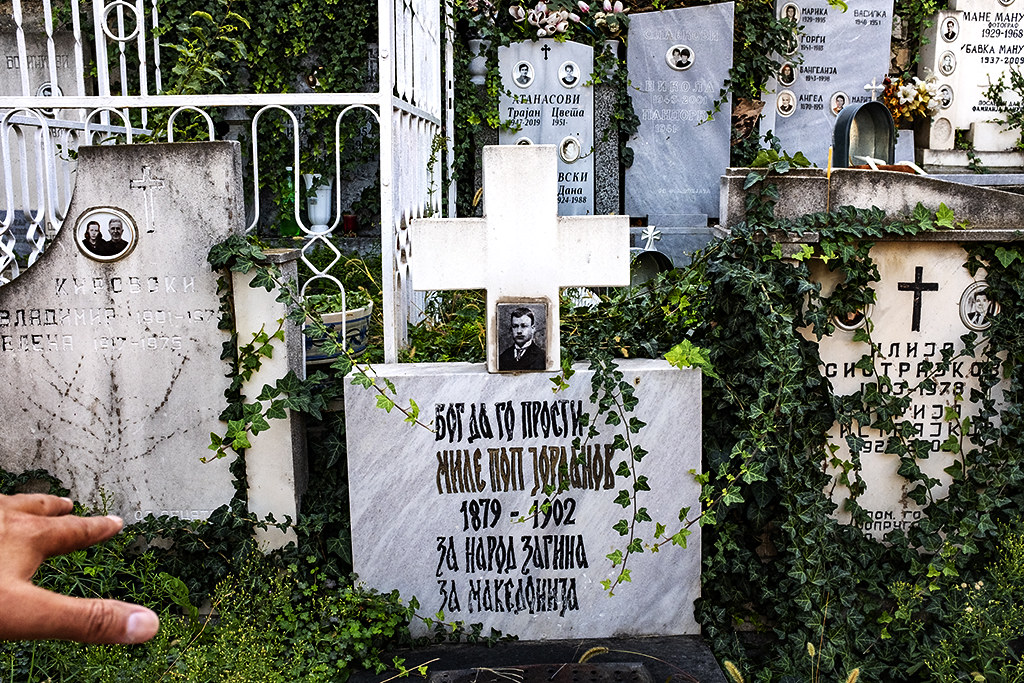 Mile Popyordanov's grave--Veles