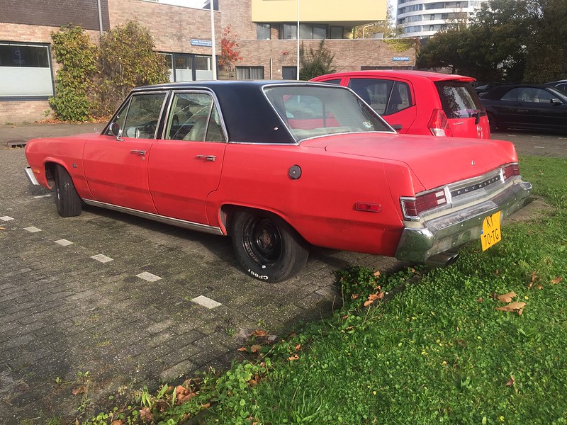 Plymouth Valiant Brougham, KT-70-TG