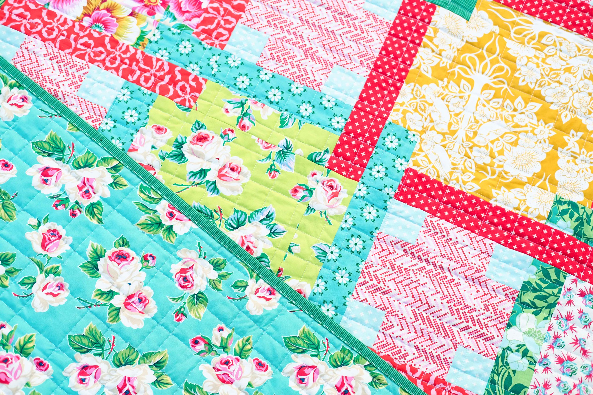 The Judy Quilt Pattern in True Kisses - Kitchen Table Quilting