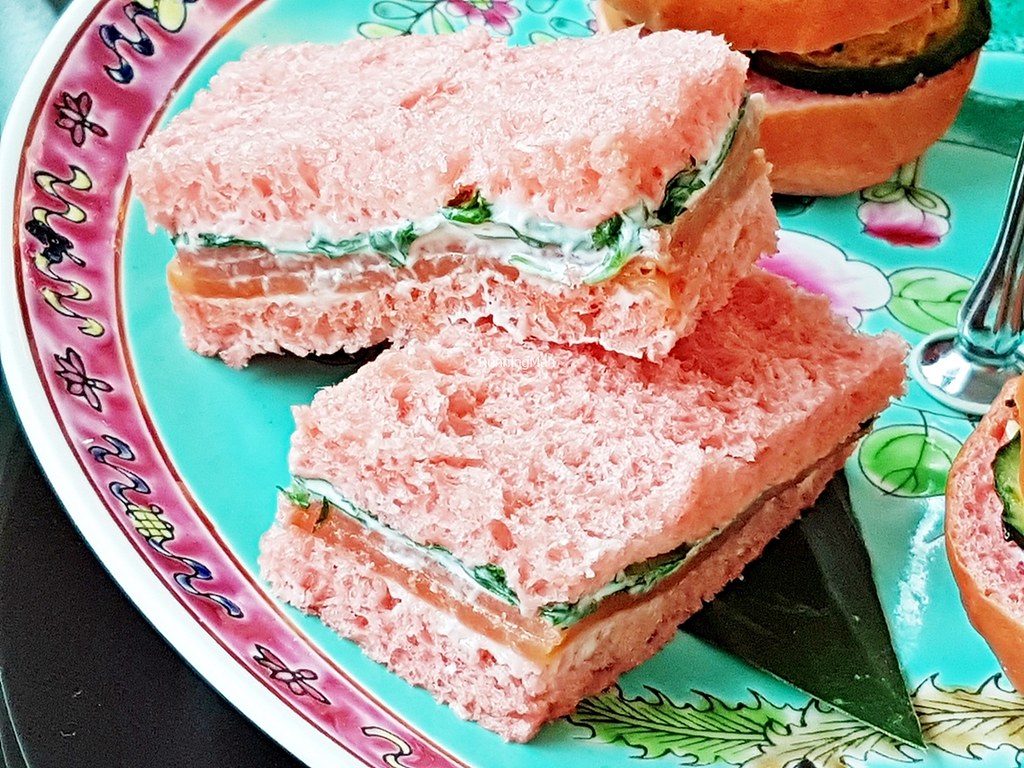 Pink Lady Smoked Salmon & Rocket Salad Sandwich