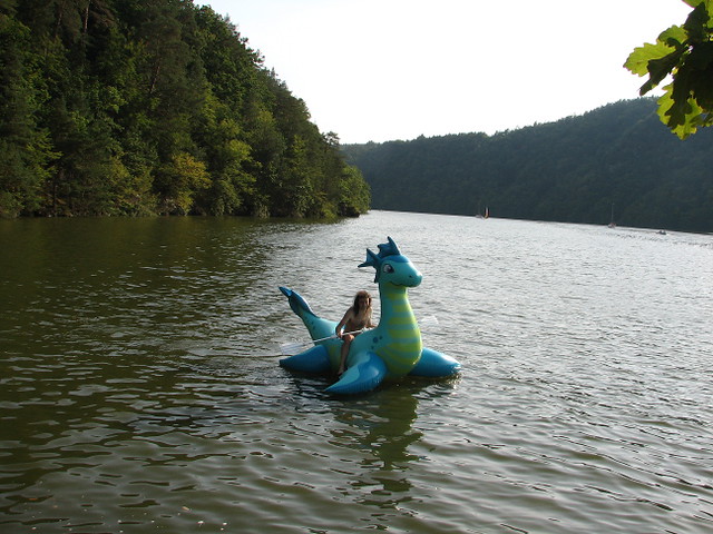 PuffyPaws Nessie on water