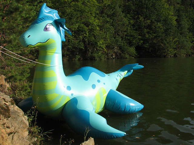 PuffyPaws Nessie on water