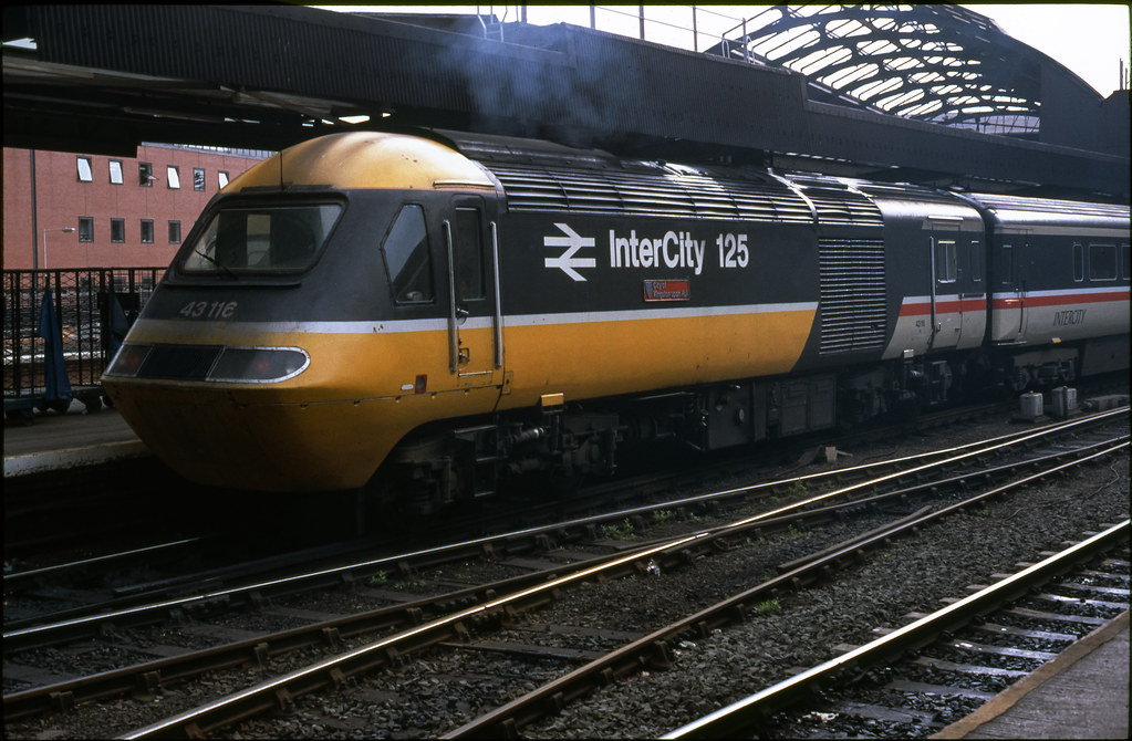 1989-06-12 @ Newcastle: 1630 Edinburgh-London King's Cross: HST no. 43116 [slide 4016]