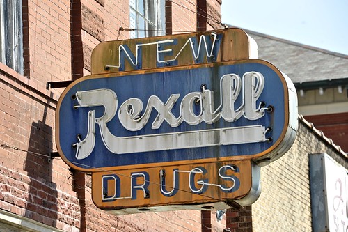 usa louisiana opelousas newrecalldrugs drugstore pharmacy prescriptions drugs sundries neonsign vintage downtown smalltown advertising weathered